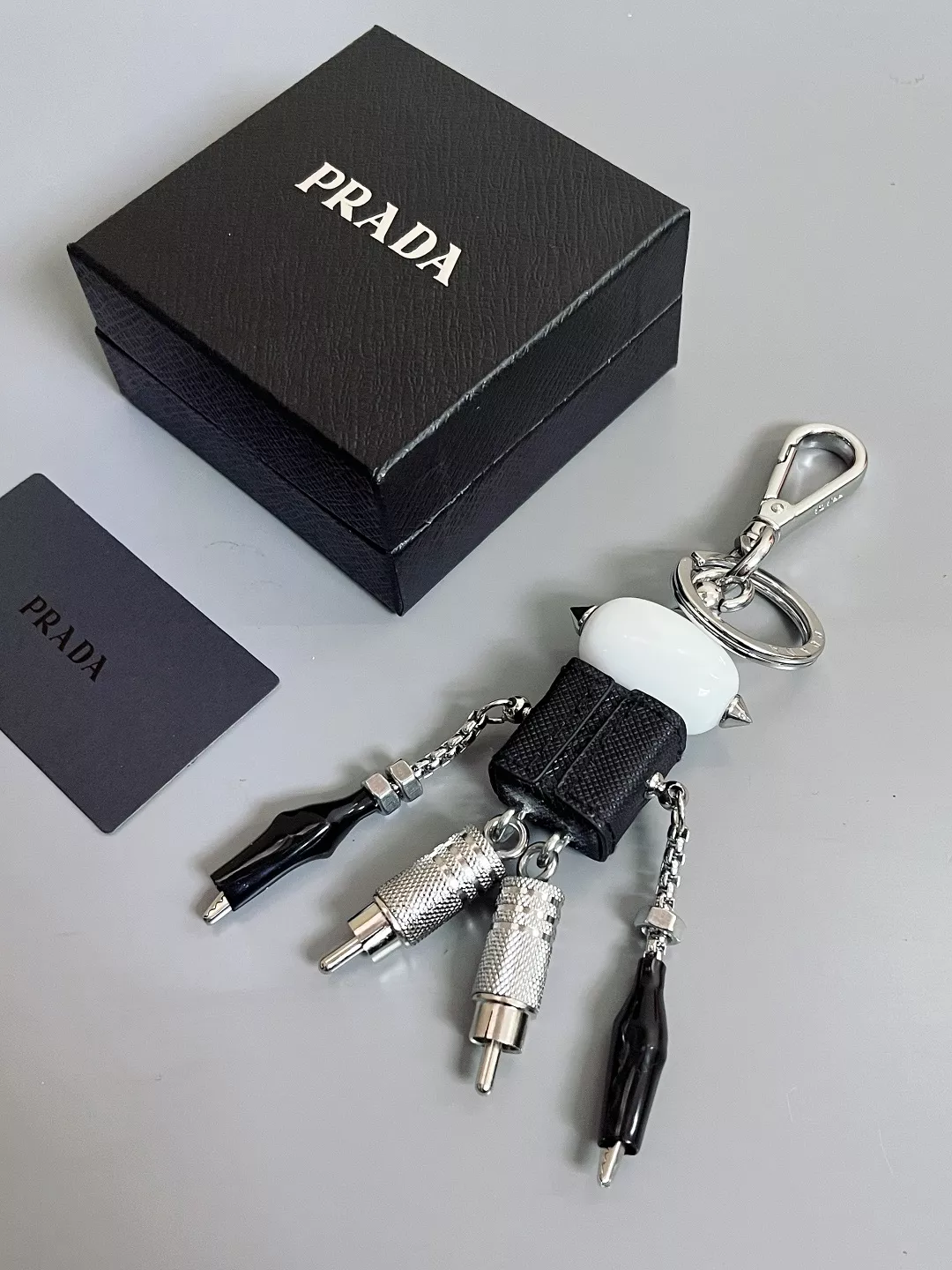 prada key holder and boucle de sac s_12b0b101